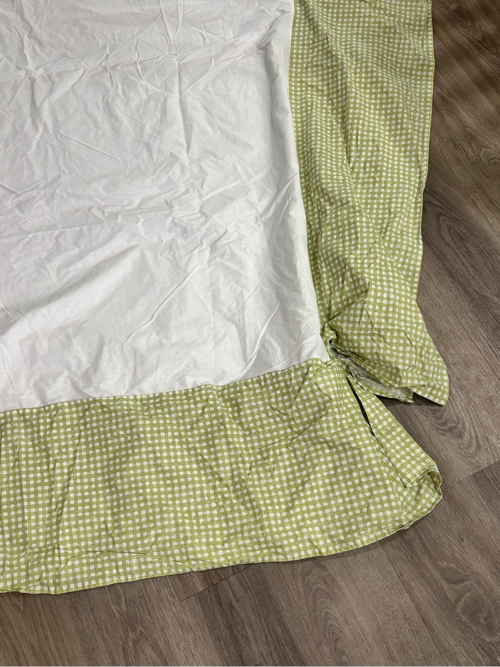 CRATE & BARREL Green Gingham VIVALDI Bed Skirt Egyptian Cotton Israel King Size.